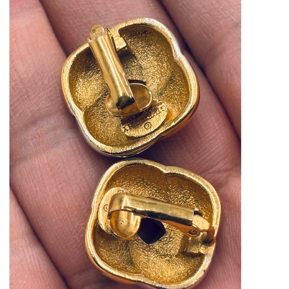 Givenchy Vintage Two Tone Gold Silver Interlaced Knot Clip On Earrings Paris NY - Picture 4 of 6